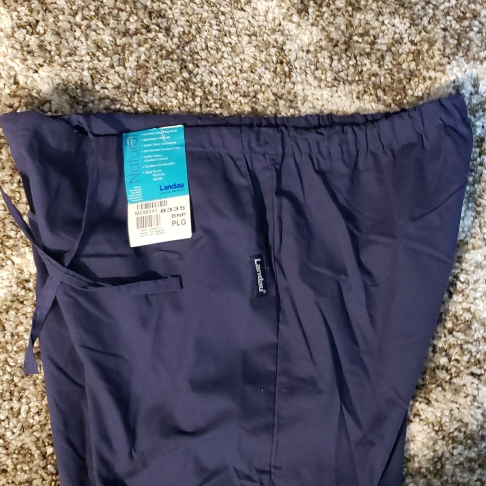 Scrub pants petite large